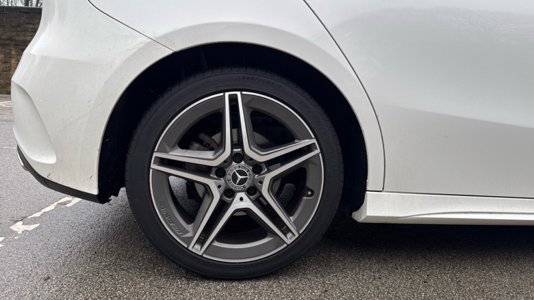 Mercedes-Benz A-Class A200d AMG Line 5dr Auto Diesel Hatchback